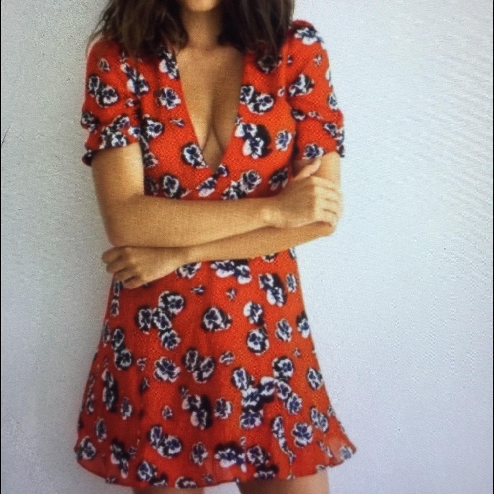 Realization Par Ozzie Dress Pansy Red Floral Med